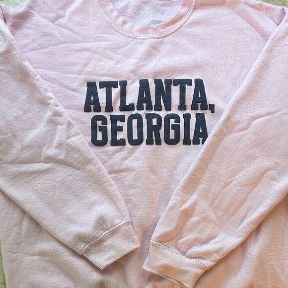 Atlanta, GA Sweatshirt – Pink Gildan Crewneck (L) - Picture 2 of 4